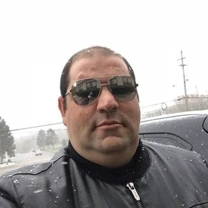 Meet your Posher, Artak